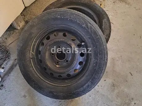Təkərlər 195/65 R15 - İşlənmiş 250 AZN